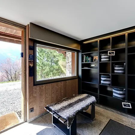 Chalet Haut De Gamme Avec Vue Sur Le Mont Blanc Chalet Chamonix